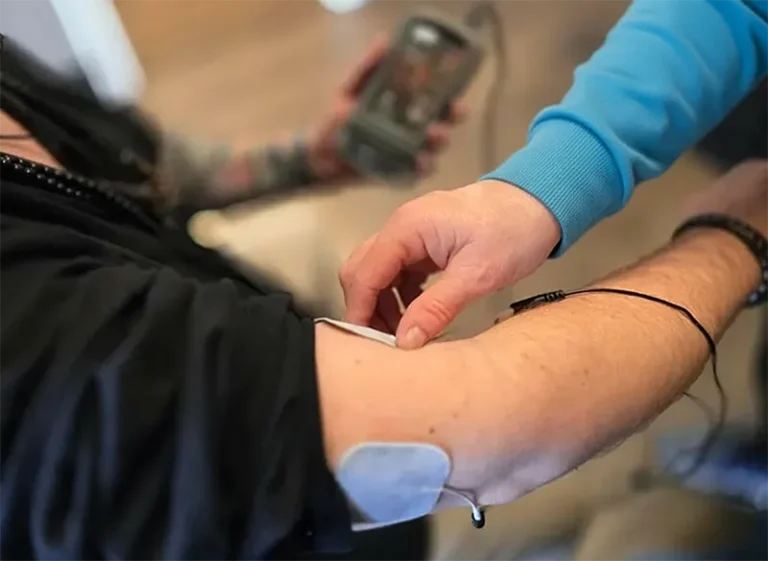 E stim application | Nepute Wellness